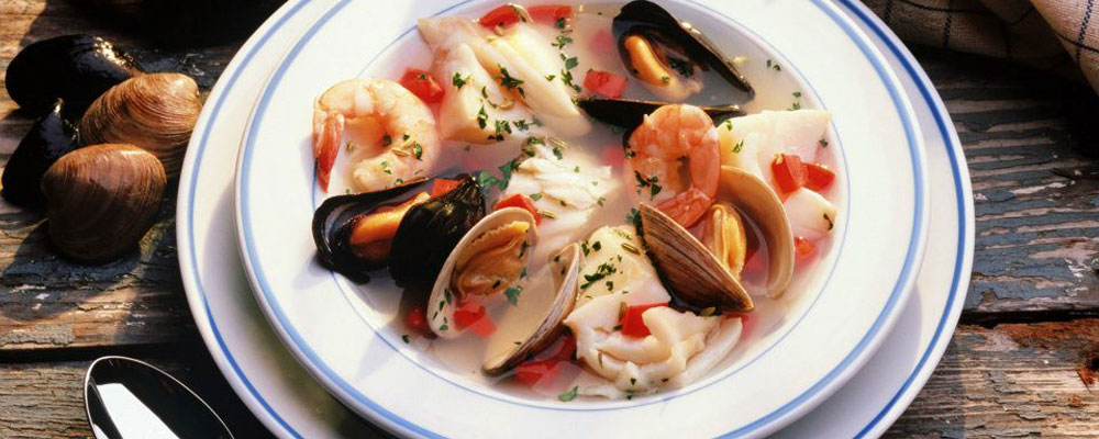 Hearty Seafood Stew